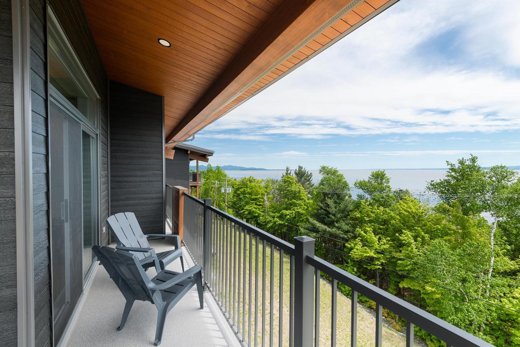 Les Appartements Du Massif De Charlevoix Petite-Riviere-Saint-Francois Exterior photo